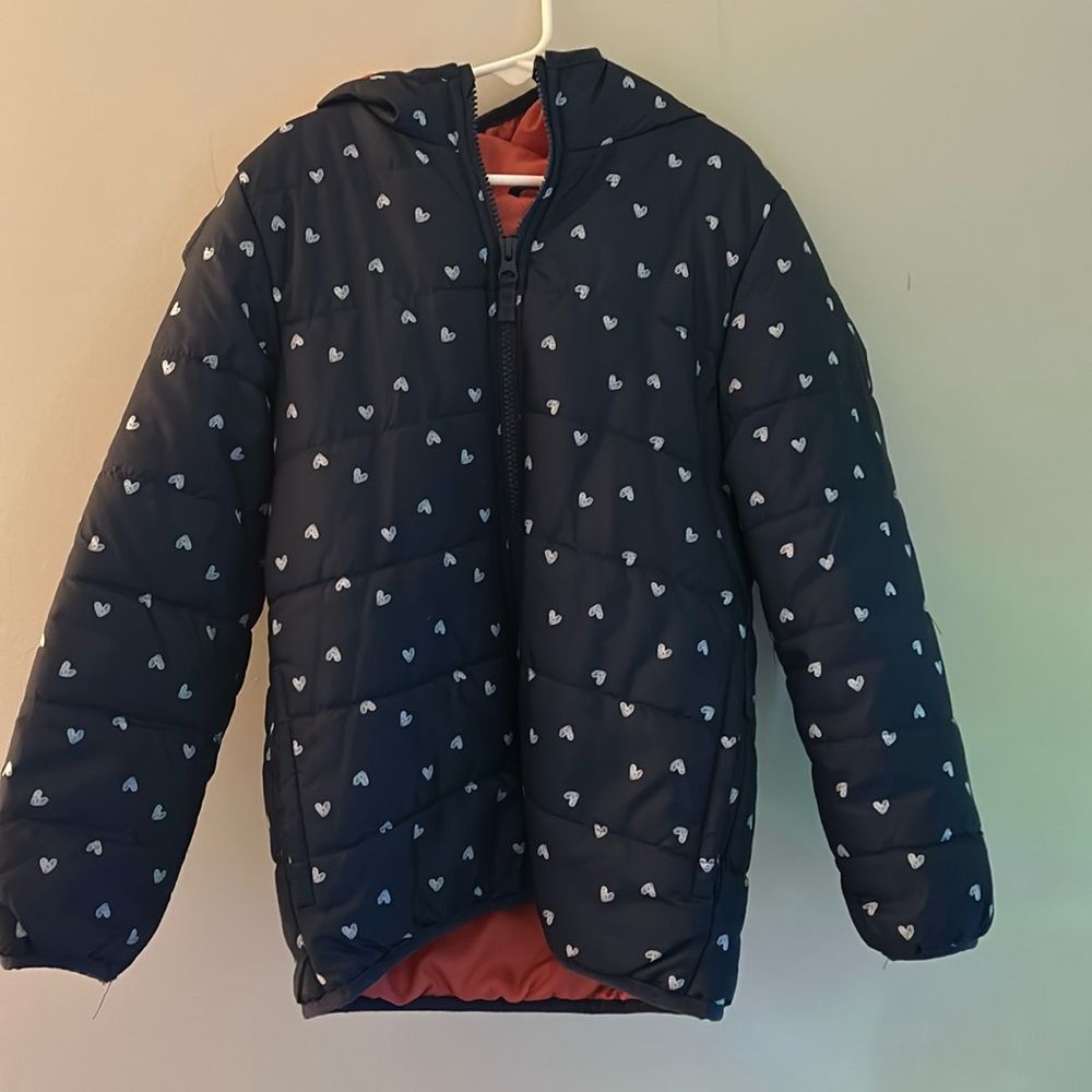 Cater’s jacket youth girls size 7 with hearts, in good condition.
